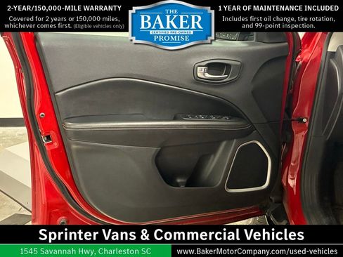 Used 2019 Jeep Compass Latitude w/ Cold Weather Group AWD/4WD image 17