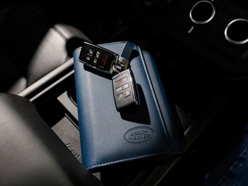 Used 2023 Land Rover Defender 110 X image 21