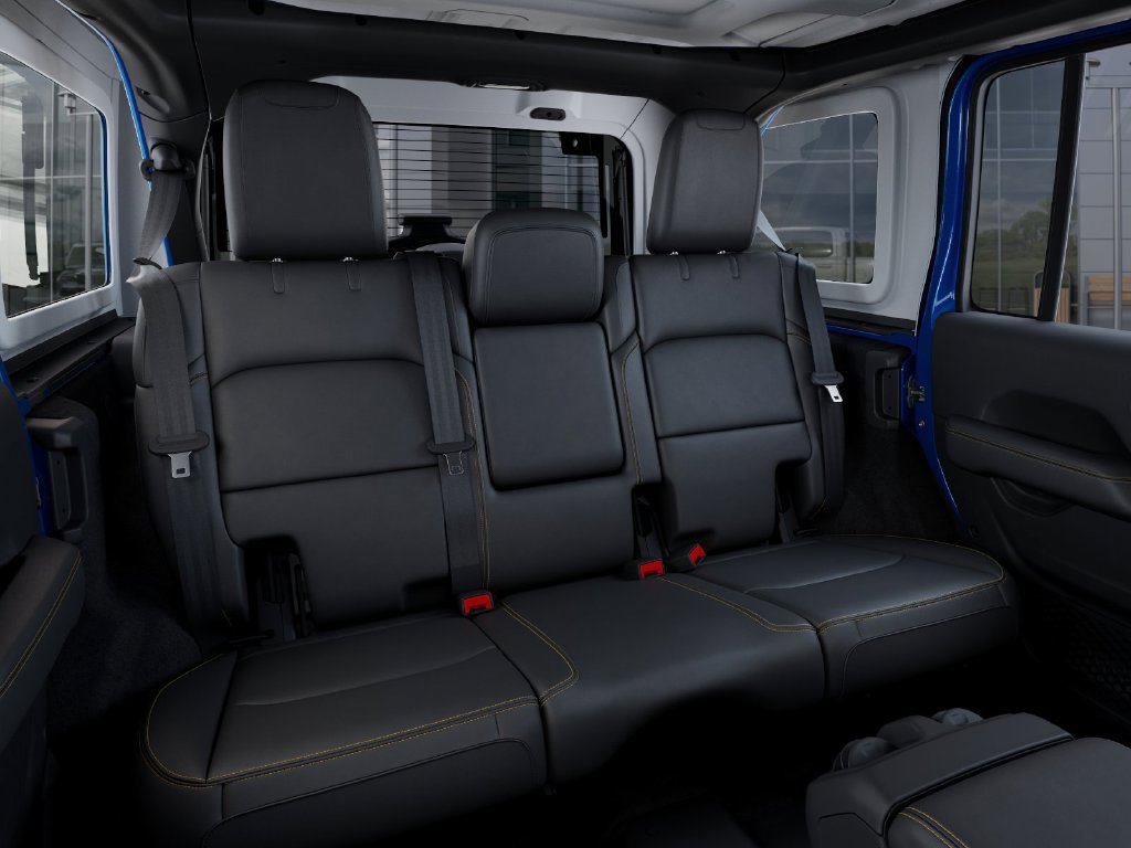 New 2027 Jeep Wrangler Unlimited Sahara AWD/4WD image 15
