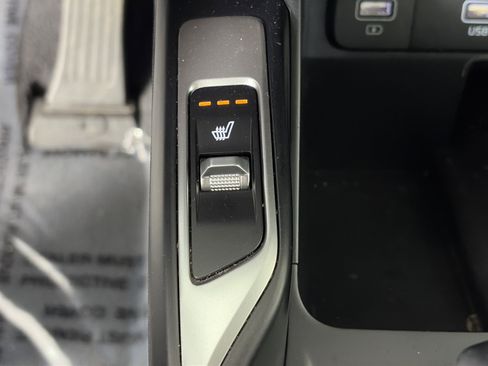 Certified 2022 Kia Sorento X-Line EX image 28