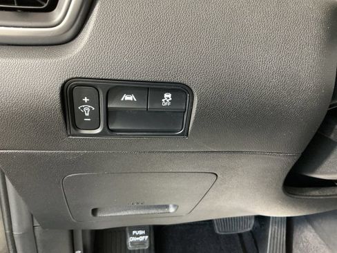 Used 2023 Kia Sorento S AWD/4WD image 21