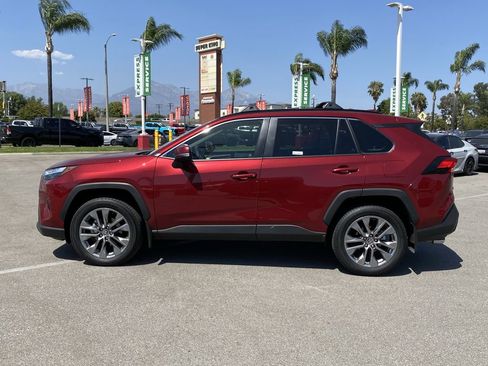 Certified 2025 Toyota RAV4 XLE Premium FWD image 2