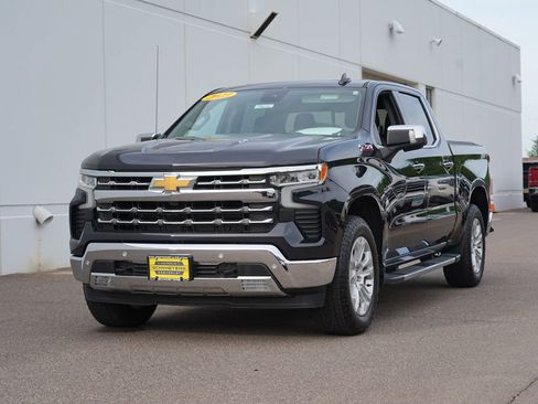 Certified 2023 Chevrolet Silverado 1500 LTZ w/ LTZ Premium Package AWD/4WD image 7