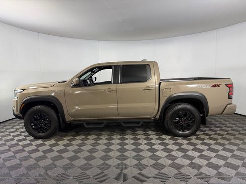Used 2024 Nissan Frontier PRO-4X w/ Pro Convenience Package image 10