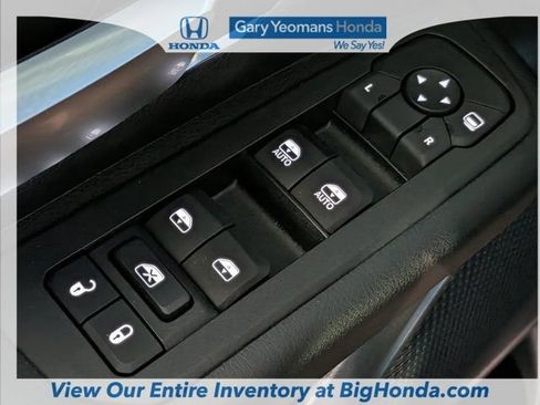 Used 2025 RAM 1500 Big Horn AWD/4WD image 23