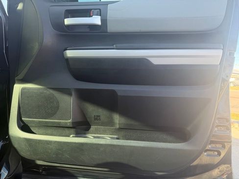 Used 2020 Toyota Tundra Limited image 28