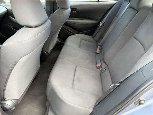 Used 2023 Toyota Corolla LE image 11
