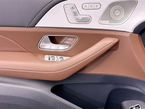 New 2026 Mercedes-Benz GLE 63 AMG S image 22