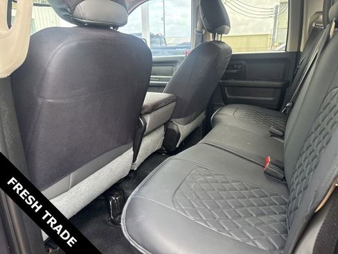 Used 2020 RAM 1500 Tradesman w/ Chrome Appearance Group image 5