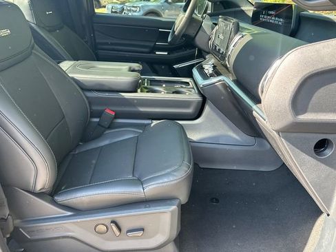 New 2026 Ford Expedition Platinum AWD/4WD image 16