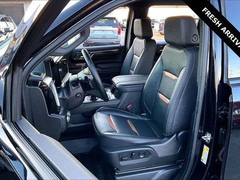 Used 2024 GMC Sierra 1500 AT4 w/ Technology Package image 21