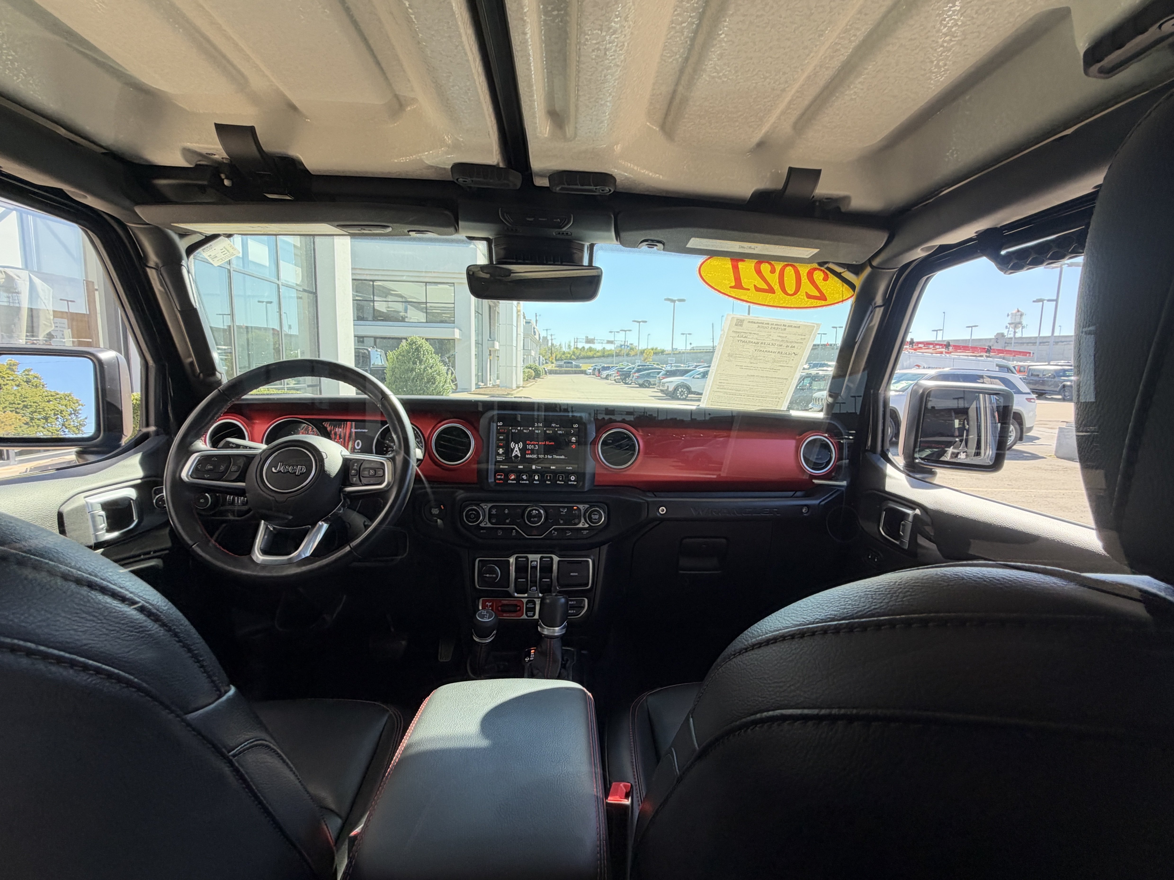Used 2021 Jeep Wrangler Unlimited Rubicon AWD/4WD image 30