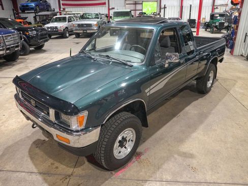 Used 1994 Toyota Pickup SR5 AWD/4WD image 15