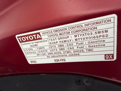 Used 2021 Toyota Highlander XSE FWD image 37