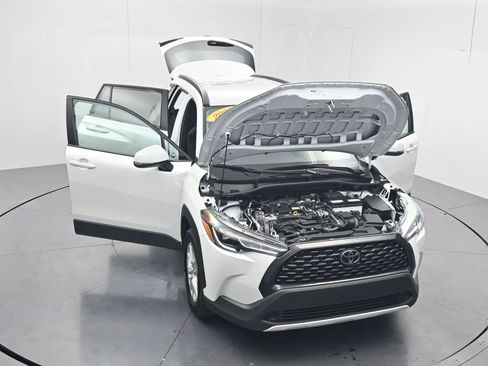Used 2022 Toyota Corolla Cross LE w/ Black Badges Package (TMS) AWD/4WD image 51