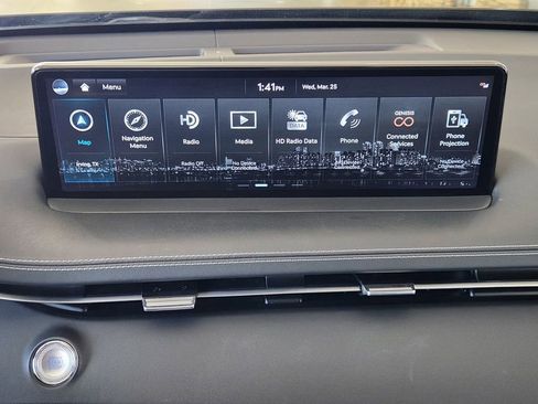 Used 2023 Genesis GV70 2.5T w/ Sport Prestige Package image 16