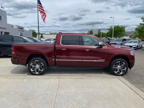 Used 2019 RAM 1500 Limited AWD/4WD image 2