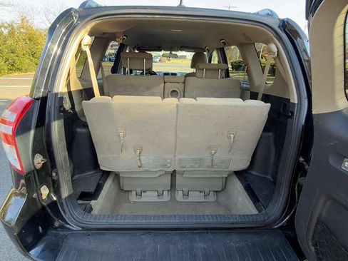 Used 2011 Toyota RAV4 4WD w/ 3rd Row image 23