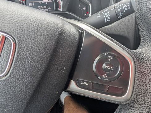 Used 2019 Honda CR-V LX image 26
