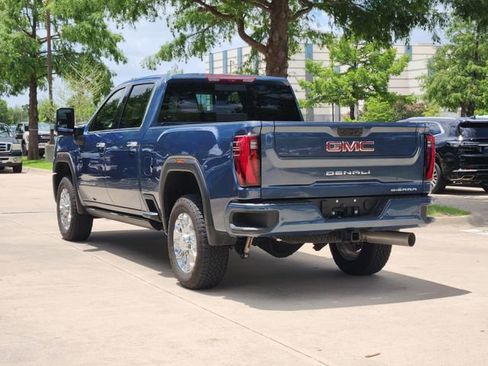 Used 2025 GMC Sierra 2500 Denali w/ Denali Reserve Package AWD/4WD image 7