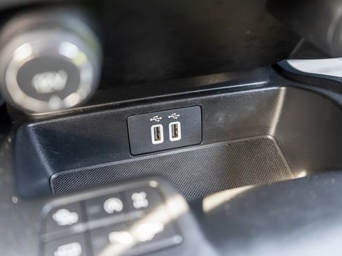 Used 2021 Ford Ranger Lariat w/ Tremor Off-Road Package image 29