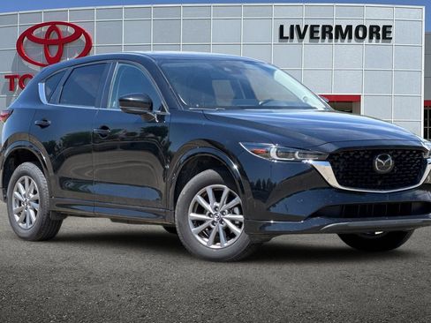 Used 2025 MAZDA CX-5 AWD 2.5 S w/ Preferred Package image 2