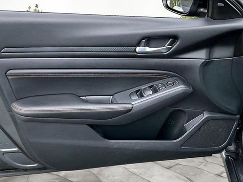 Used 2020 Nissan Altima 2.5 SR image 21