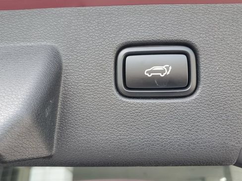 Used 2023 Kia Sportage X-Line w/ X-Line Premium Package AWD/4WD image 7