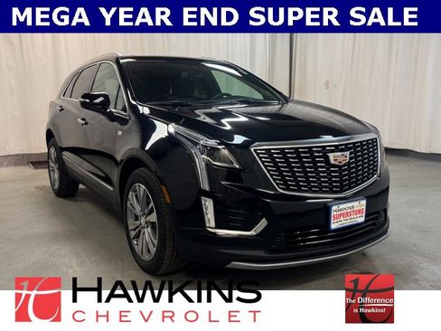 Used 2025 Cadillac XT5 Premium Luxury image 1