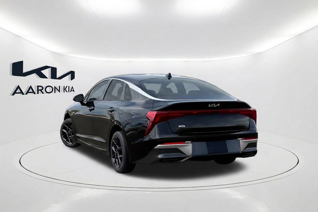 New 2026 Kia K5 LXS FWD image 4