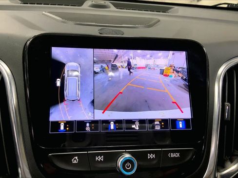 Used 2022 Chevrolet Equinox Premier image 27