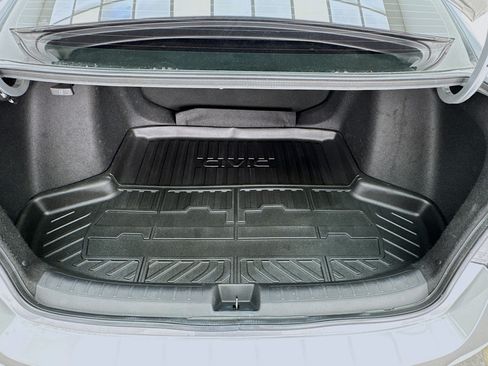 Used 2022 Honda Civic Sport image 16