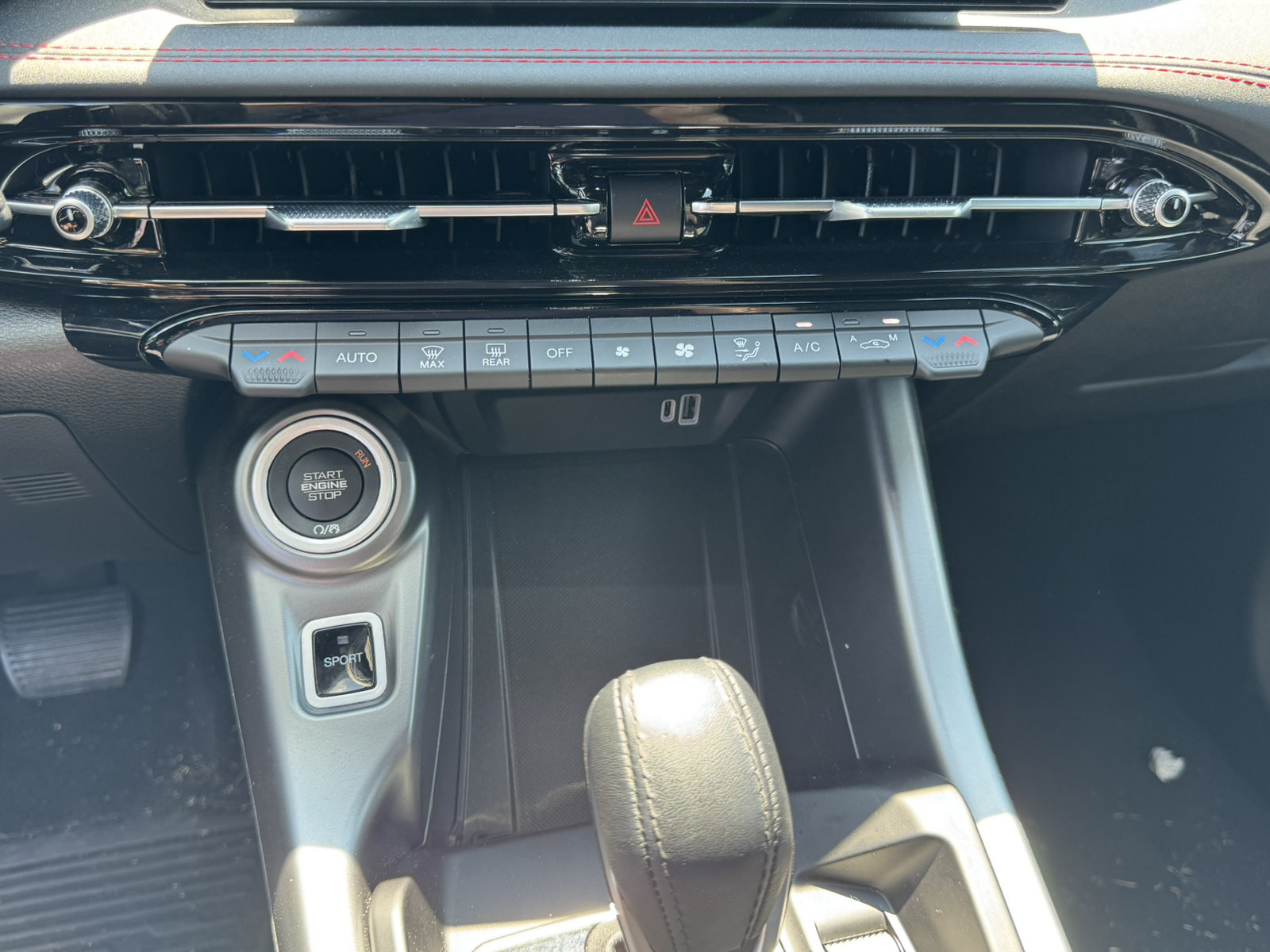 Used 2025 Dodge Hornet R/T AWD/4WD image 28