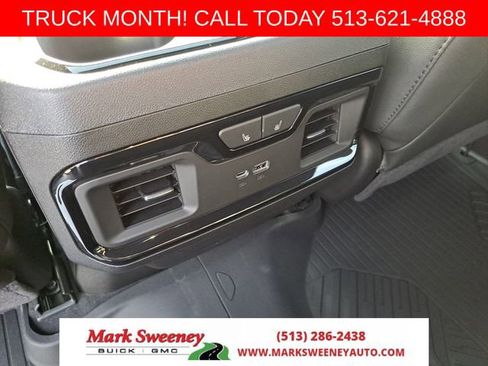 New 2026 GMC Sierra 1500 AT4 w/ Technology Package image 11