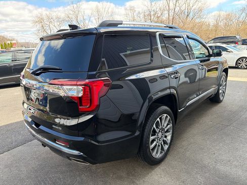 Used 2023 GMC Acadia Denali w/ Denali Ultimate Package image 4