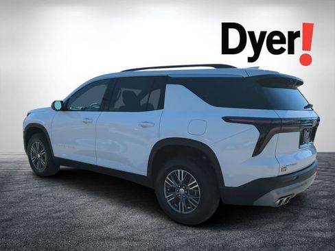 New 2026 Chevrolet Traverse LT w/ Driver Confidence Package FWD image 5