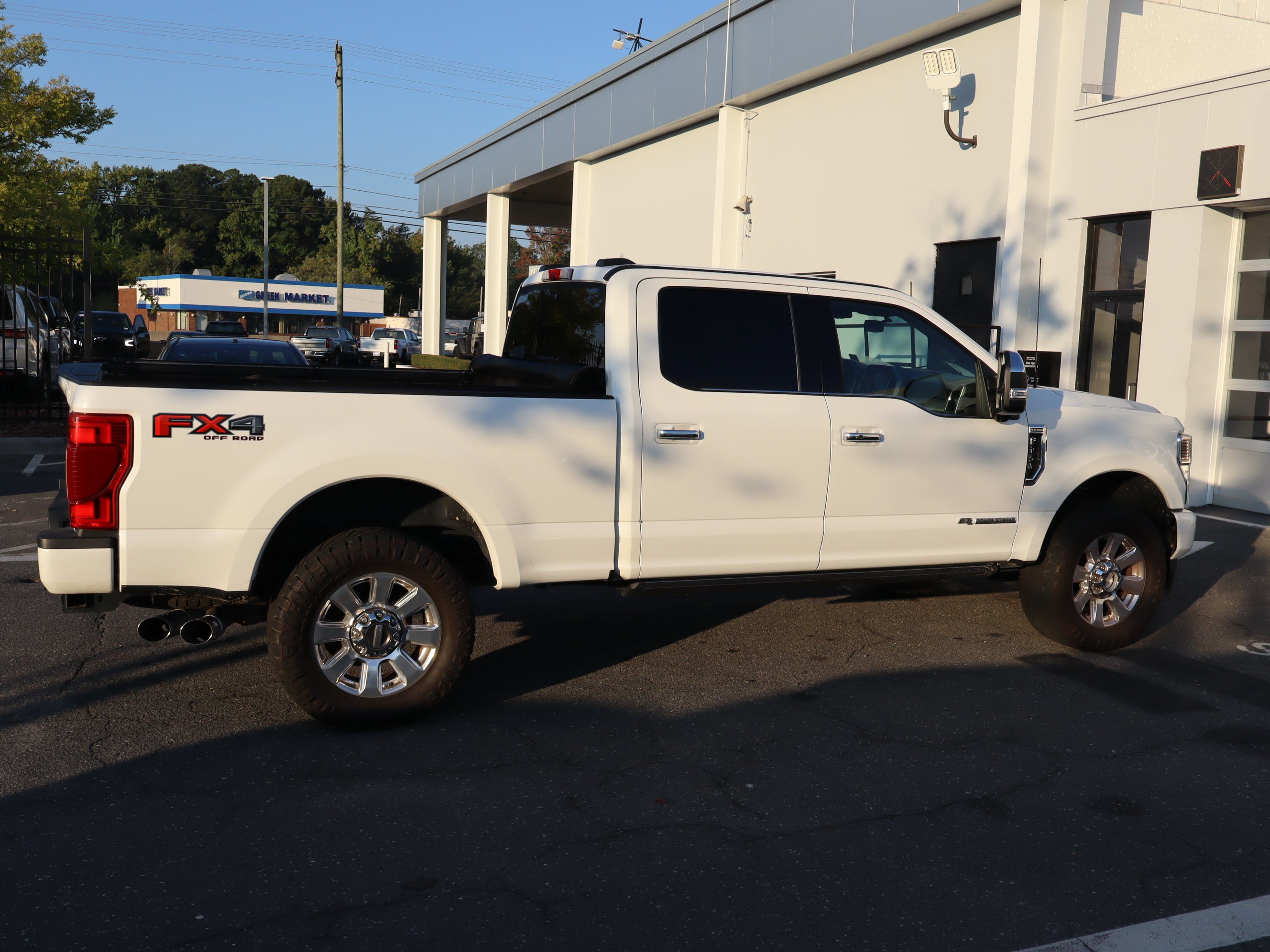 Used 2022 Ford F250 Platinum AWD/4WD image 23