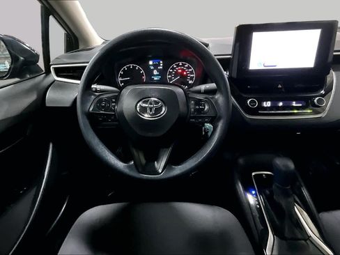Certified 2025 Toyota Corolla LE FWD image 6