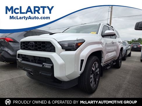 Used 2026 Toyota 4Runner TRD Sport Premium AWD/4WD image 1