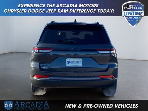 New 2026 Jeep Grand Cherokee Limited w/ Limited Altitude Package image 4