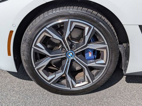 Used 2023 BMW i4 M50 AWD/4WD image 10