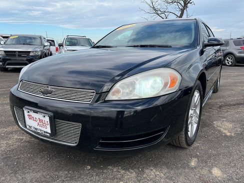 Used 2013 Chevrolet Impala LT w/ LT Sunroof Package image 2