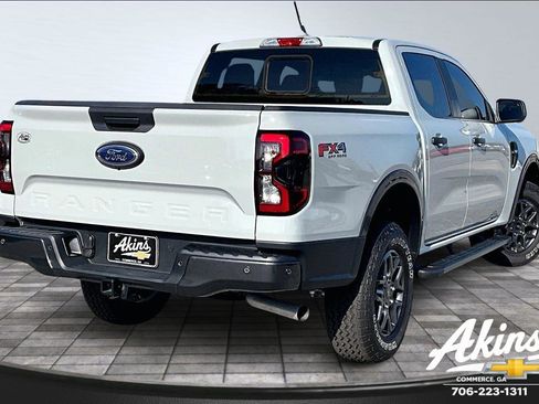 Used 2024 Ford Ranger XLT w/ Technology Package image 6