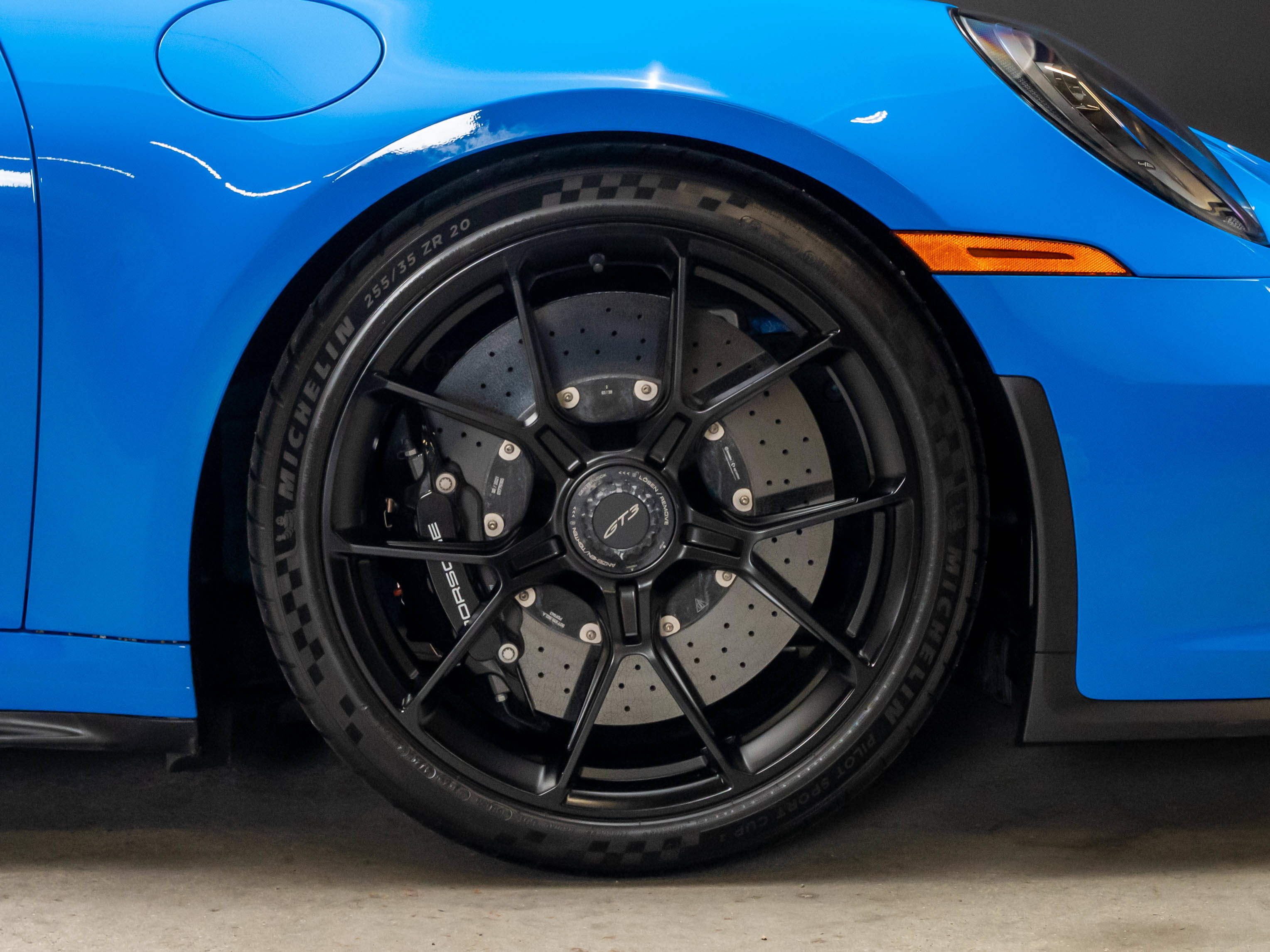 Used 2022 Porsche 911 GT3 RWD image 17