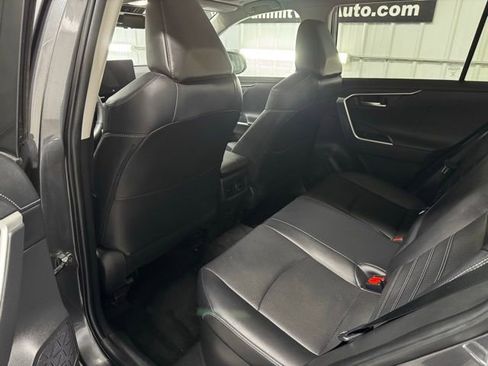Used 2023 Toyota RAV4 Limited image 8