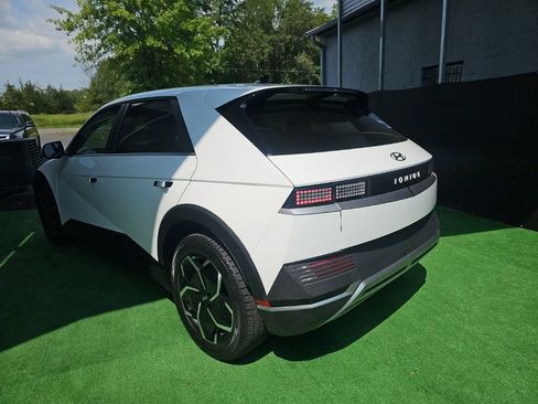 Used 2023 Hyundai Ioniq 5 SE AWD/4WD image 7