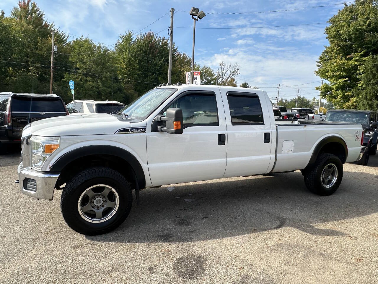 Used 2011 Ford F350 XLT w/ Advanced Security Group AWD/4WD image 3