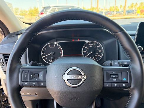 Certified 2025 Nissan Rogue SV AWD/4WD image 29