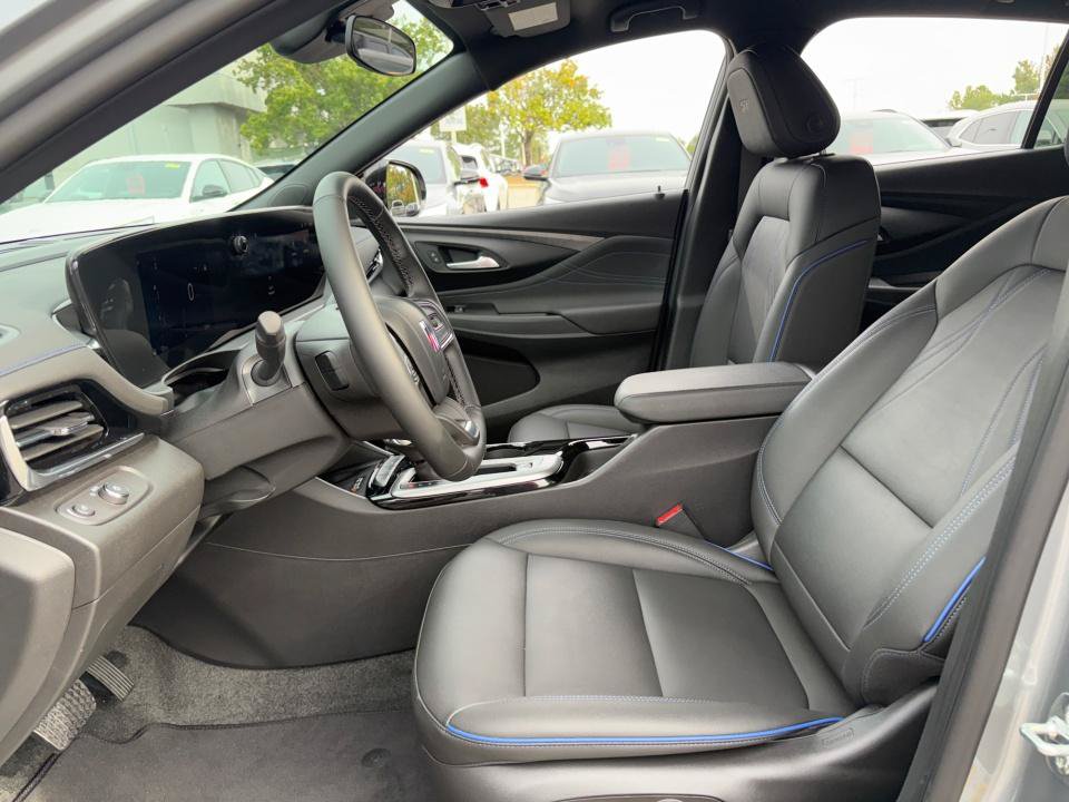 New 2026 Buick Envista Sport Touring w/ Convenience I Package FWD image 34