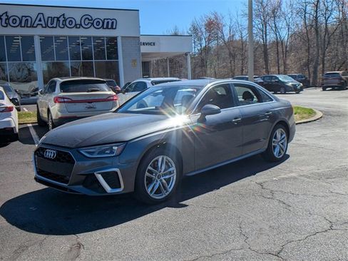 Used 2021 Audi A4 2.0T Premium w/ Convenience Package image 4